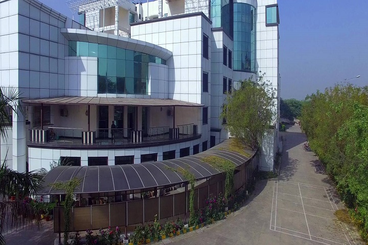 https://cache.careers360.mobi/media/colleges/social-media/media-gallery/673/2019/6/1/Campus over view of Sri Sharada Institute of Indian Management Research, New Delhi_Campus-View.jpg